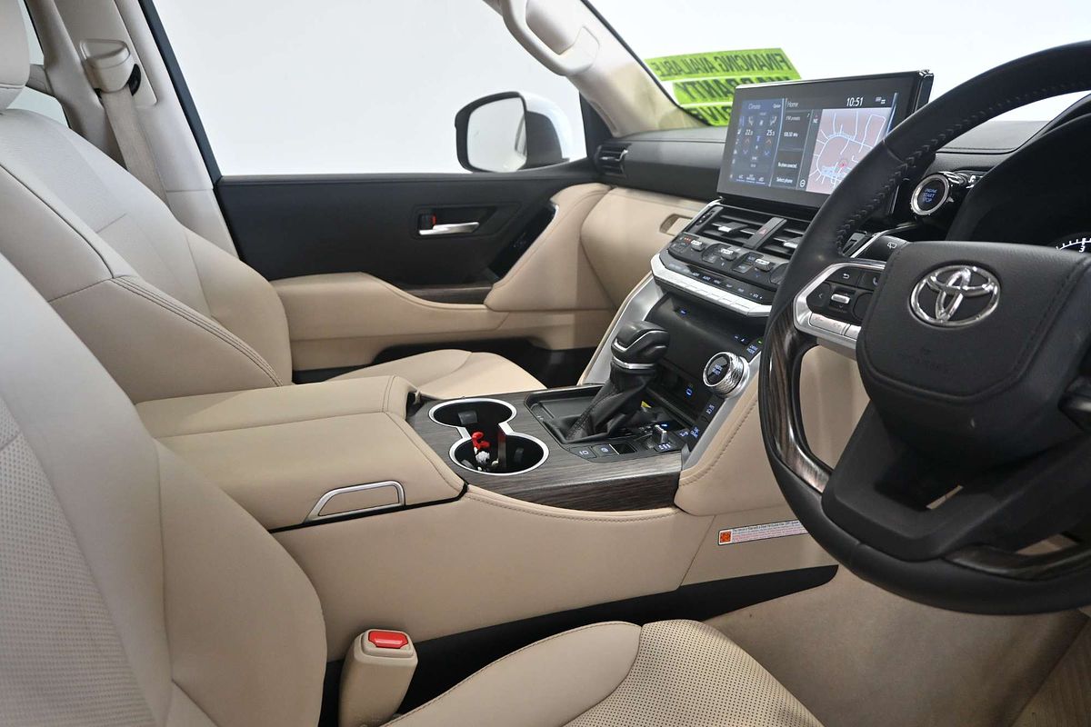 2022 Toyota Landcruiser VX FJA300R