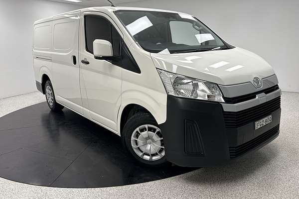 2019 Toyota Hiace GDH300R LWB
