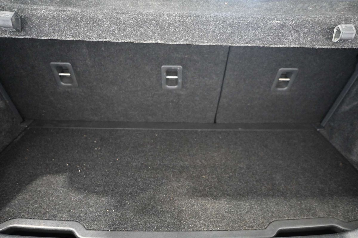 2009 Suzuki Swift  EZ 07 UPDATE