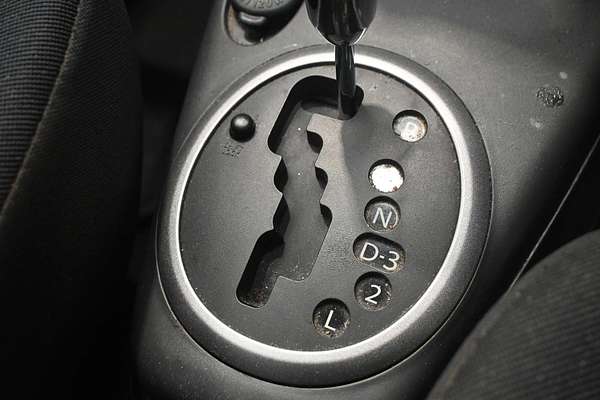 2009 Suzuki Swift  EZ 07 UPDATE