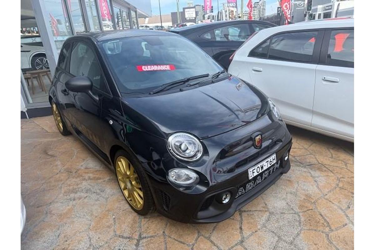 2024 Abarth 695 75 Anniversario