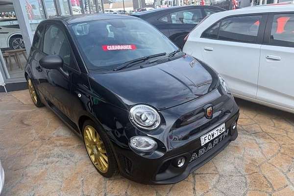 2024 Abarth 695 75 Anniversario