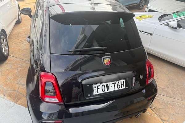 2024 Abarth 695 75 Anniversario