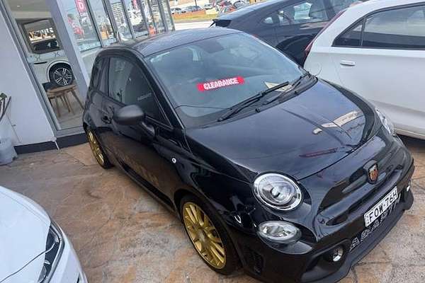 2024 Abarth 695 75 Anniversario