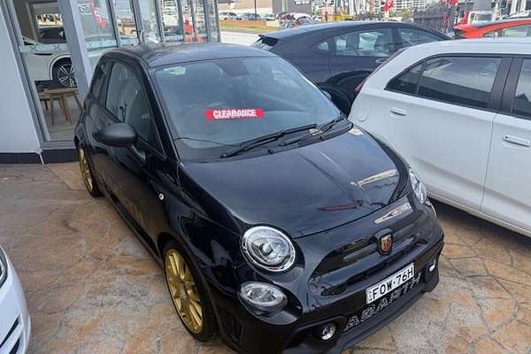 2024 Abarth 695 75 Anniversario