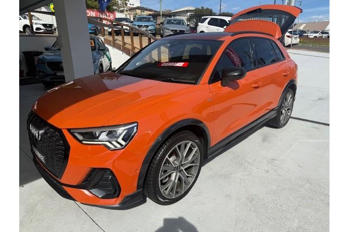 2020 Audi Q3 40 TFSI S line F3