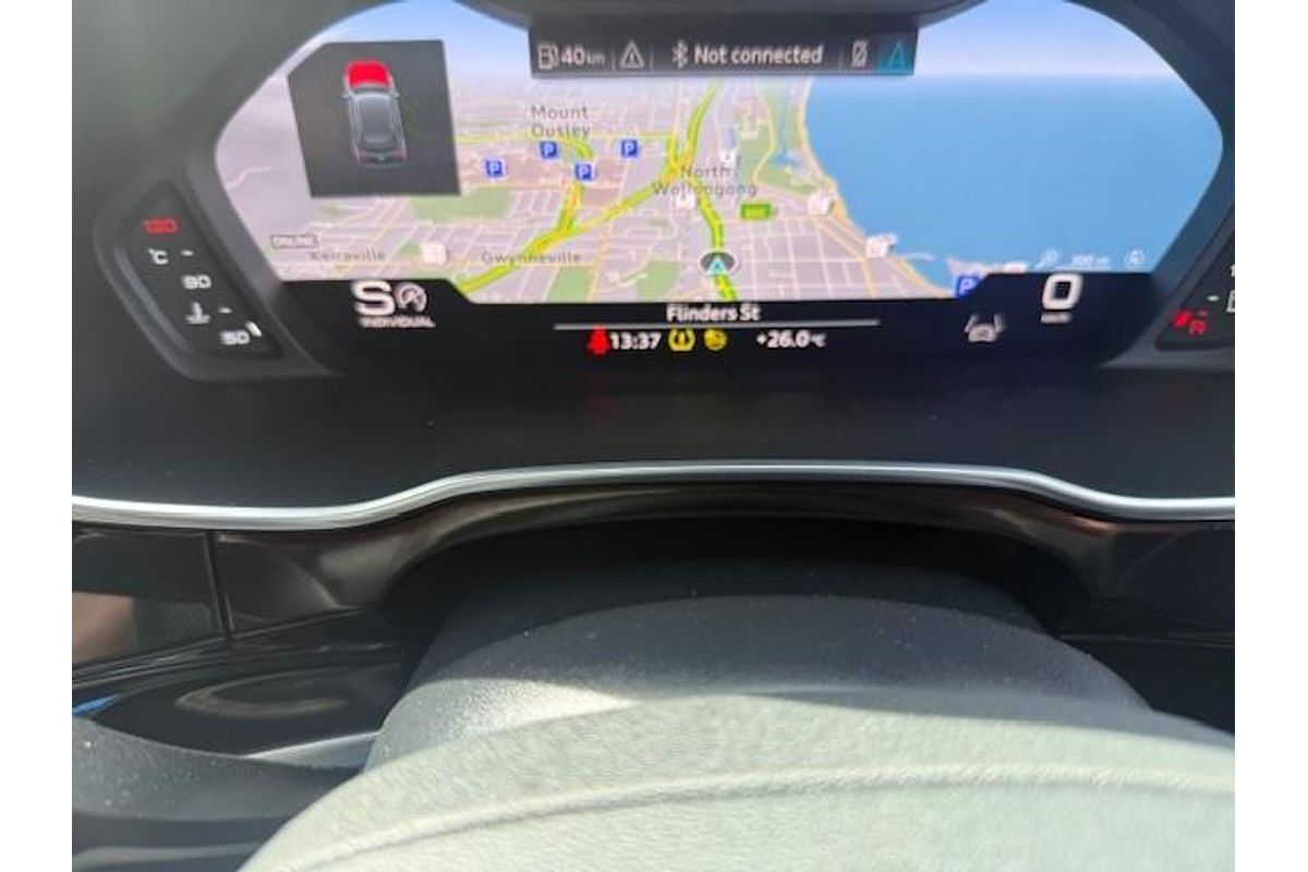 2020 Audi Q3 40 TFSI S line F3