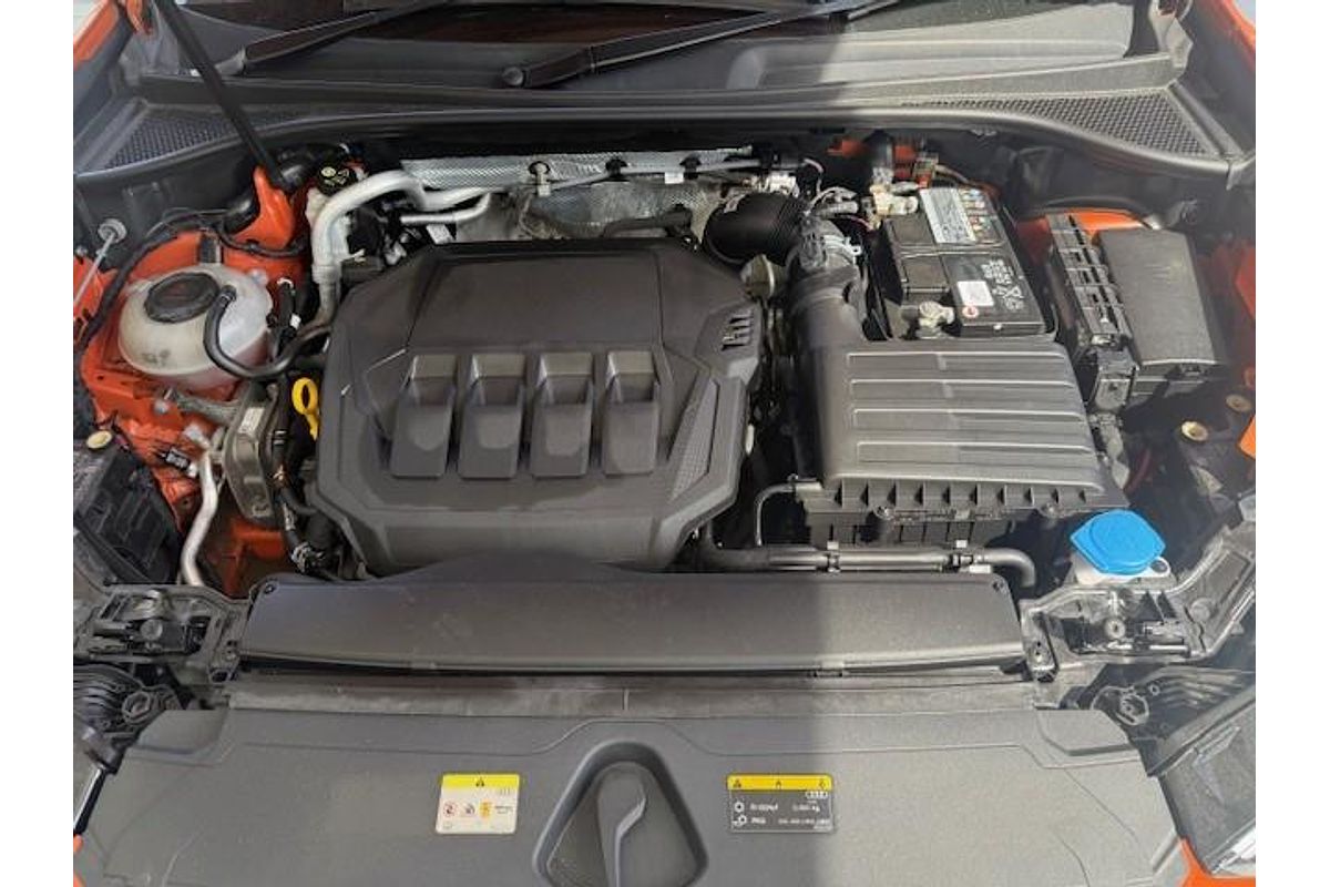 2020 Audi Q3 40 TFSI S line F3