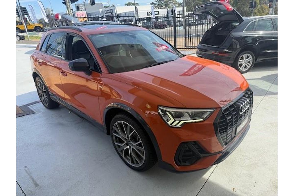 2020 Audi Q3 40 TFSI S line F3