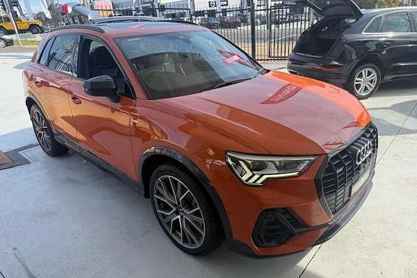 2020 Audi Q3 40 TFSI S line F3