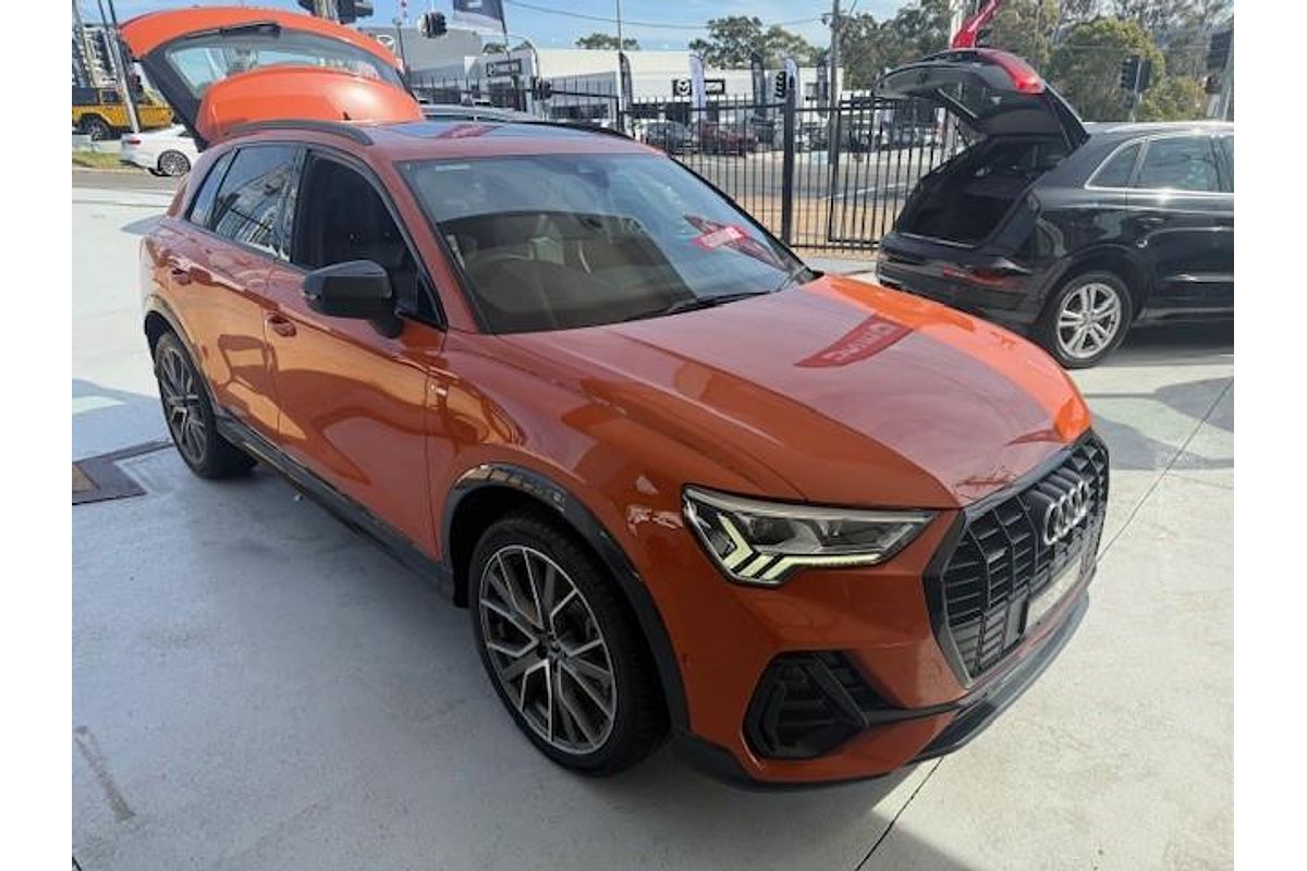 2020 Audi Q3 40 TFSI S line F3