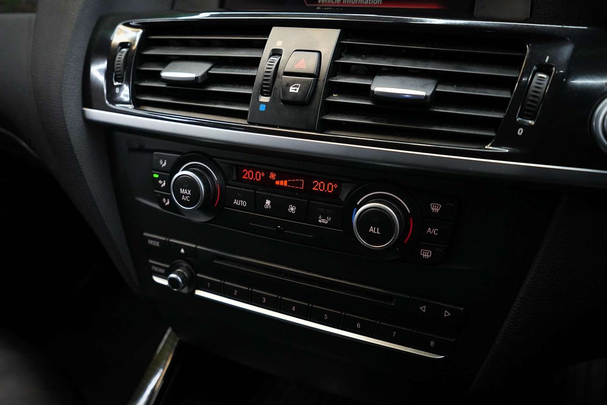 2013 BMW X3 xDrive30d F25