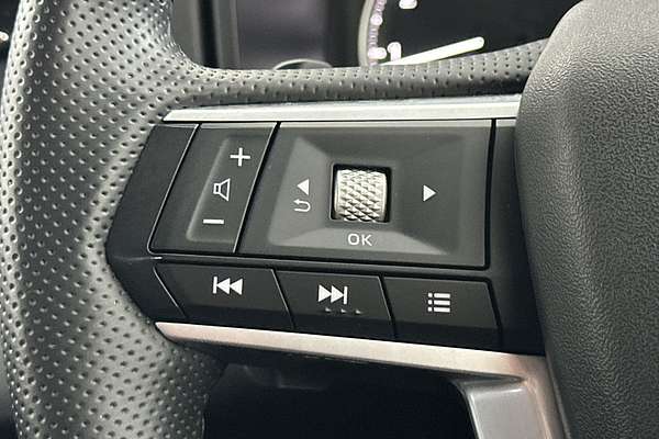 2024 Mitsubishi Outlander LS ZM