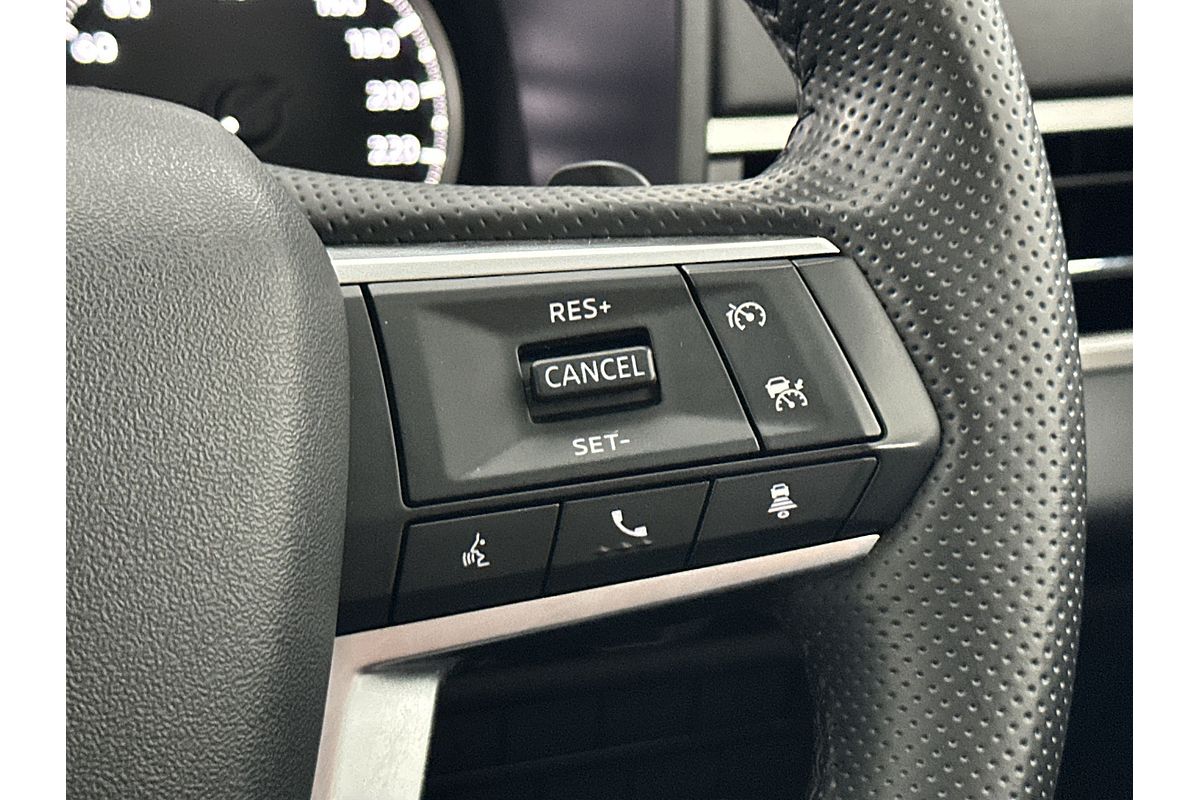 2024 Mitsubishi Outlander LS ZM