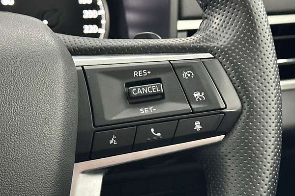 2024 Mitsubishi Outlander LS ZM
