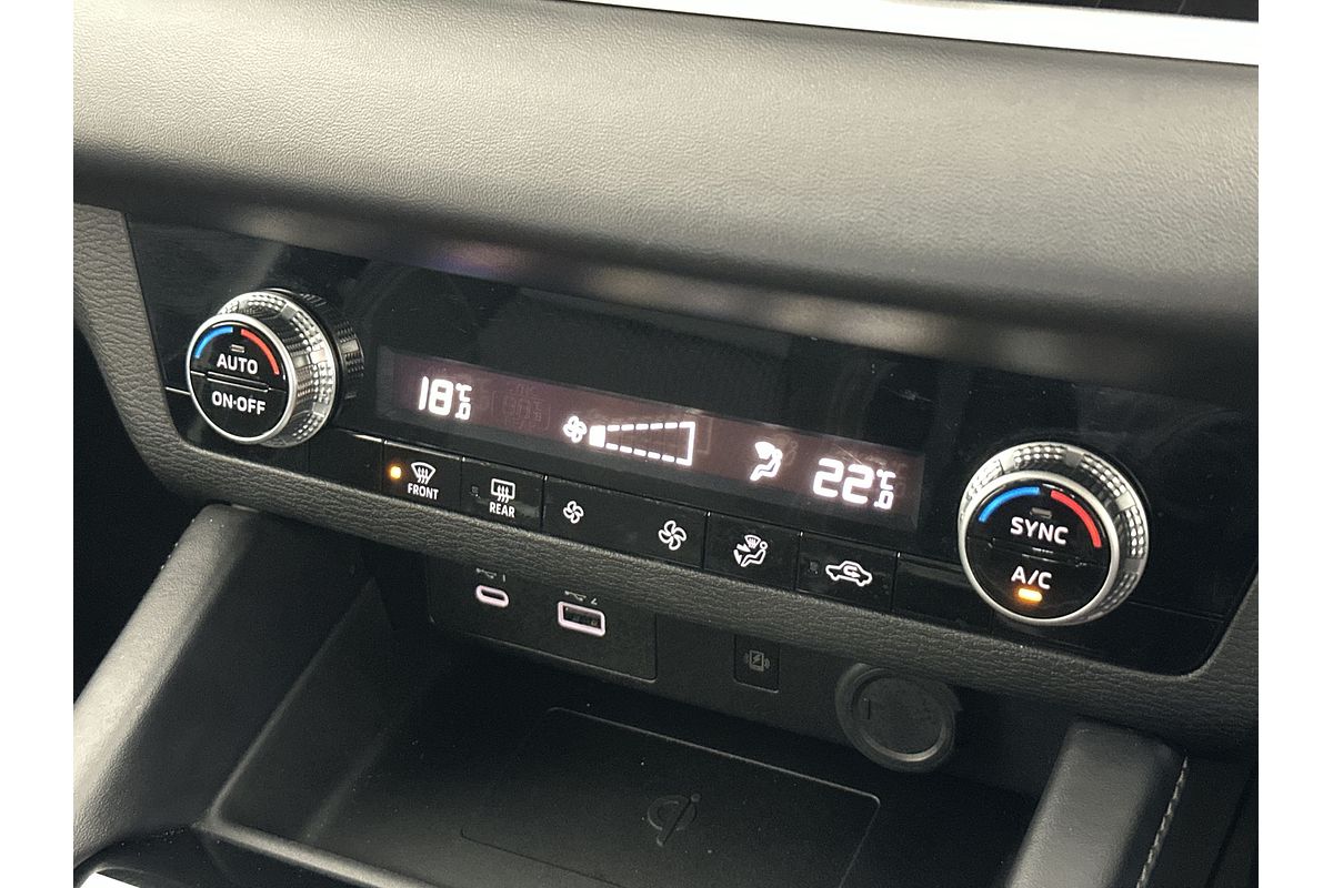 2024 Mitsubishi Outlander LS ZM
