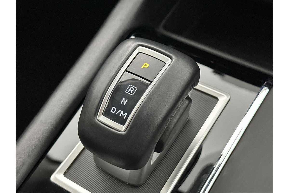 2024 Mitsubishi Outlander LS ZM