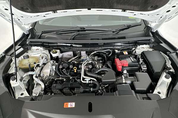 2024 Mitsubishi Outlander LS ZM
