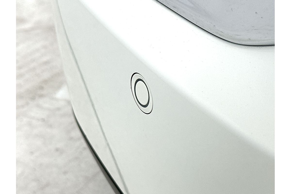 2024 Mitsubishi Outlander LS ZM