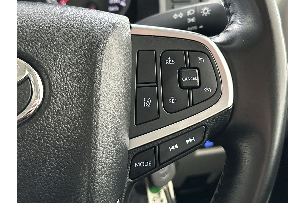 2024 Toyota Hiace GDH300R LWB