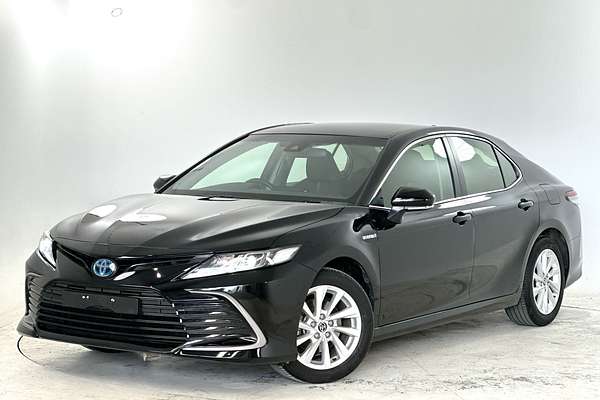 2024 Toyota Camry Ascent AXVH70R