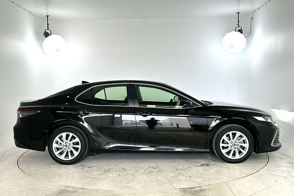 2024 Toyota Camry Ascent AXVH70R