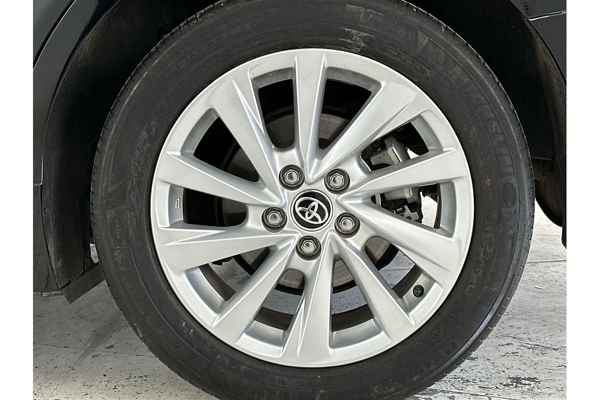 2024 Toyota Camry Ascent AXVH70R