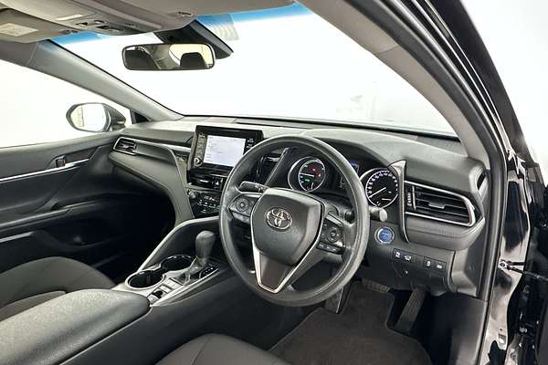 2024 Toyota Camry Ascent AXVH70R