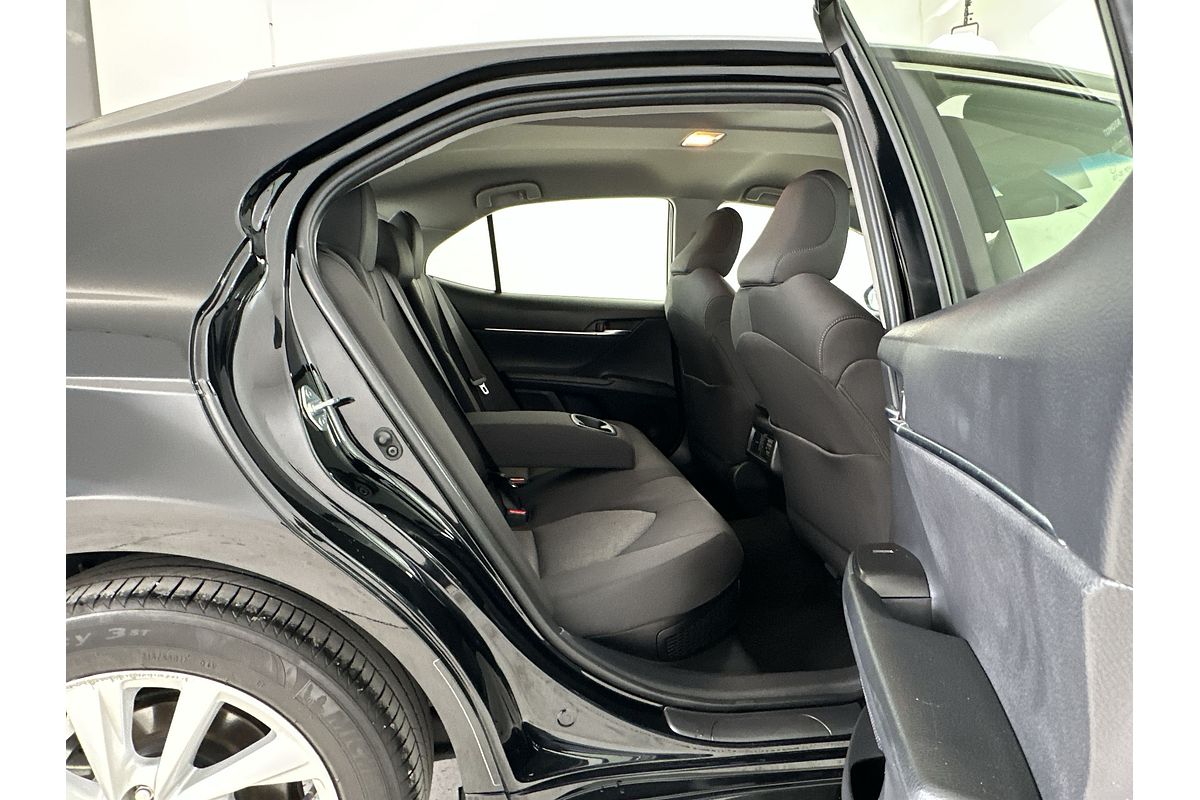 2024 Toyota Camry Ascent AXVH70R