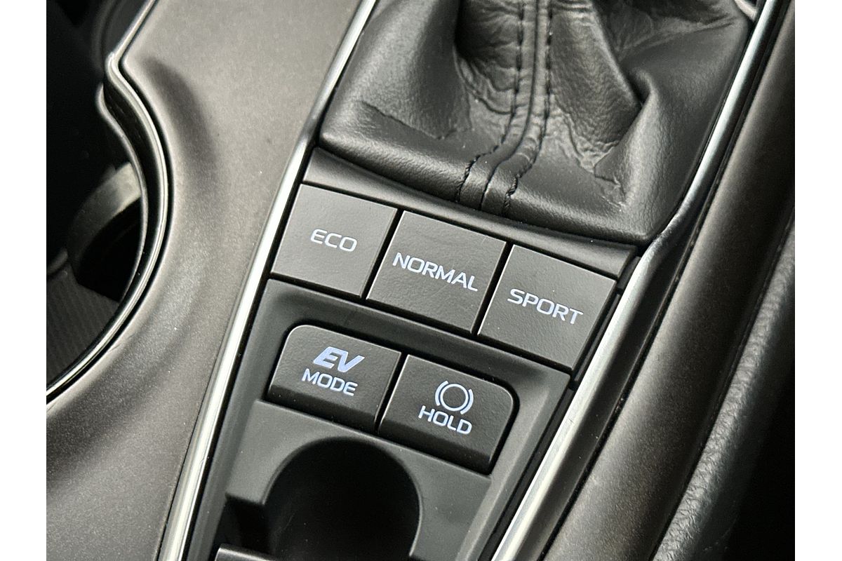 2024 Toyota Camry Ascent AXVH70R