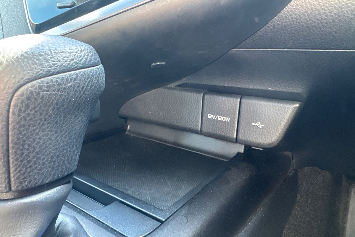2023 Toyota Camry Ascent AXVH70R