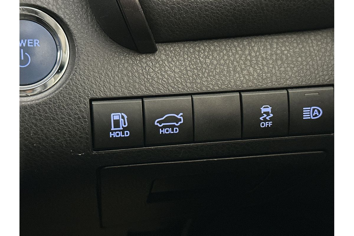2024 Toyota Camry Ascent AXVH70R
