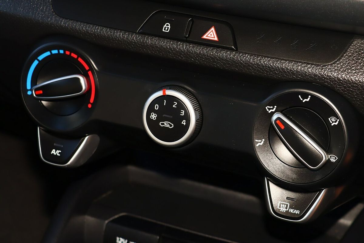 2023 Kia Rio S YB