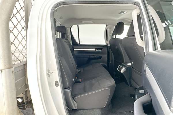2020 Toyota Hilux SR5 GUN126R 4X4