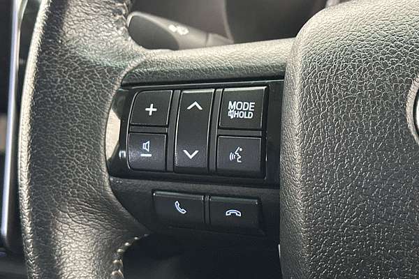 2020 Toyota Hilux SR5 GUN126R 4X4