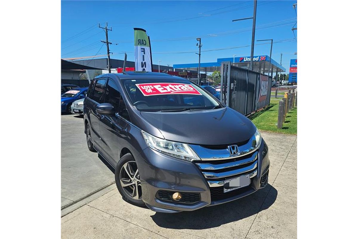 2015 Honda Odyssey VTi-L 5th Gen