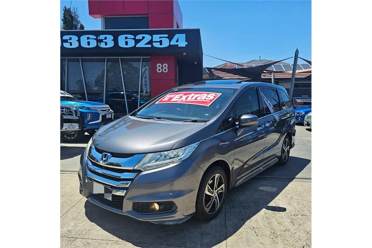 2015 Honda Odyssey VTi-L 5th Gen