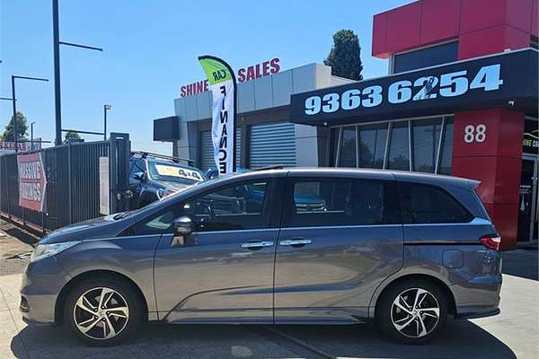 2015 Honda Odyssey VTi-L 5th Gen