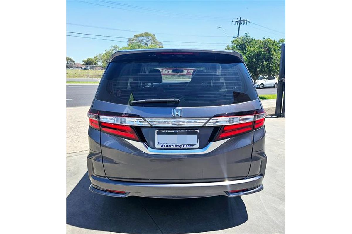 2015 Honda Odyssey VTi-L 5th Gen