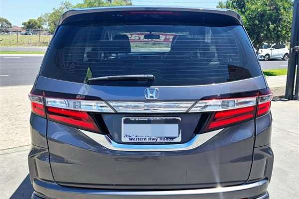 2015 Honda Odyssey VTi-L 5th Gen