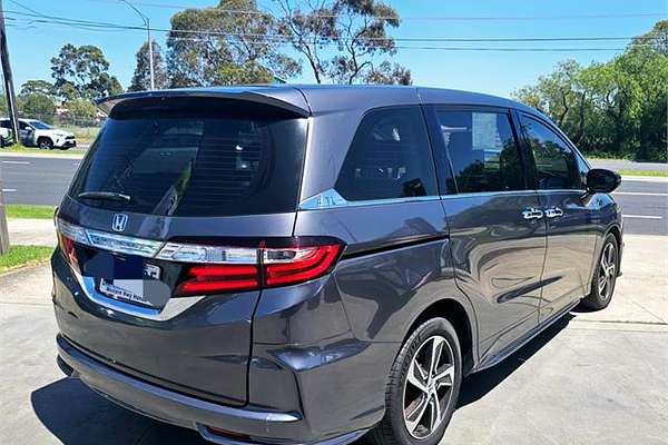 2015 Honda Odyssey VTi-L 5th Gen