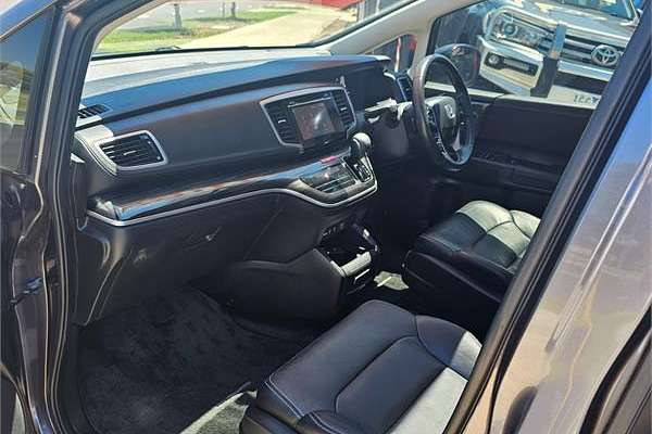 2015 Honda Odyssey VTi-L 5th Gen