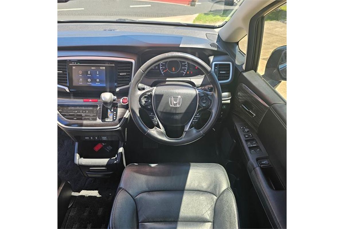 2015 Honda Odyssey VTi-L 5th Gen