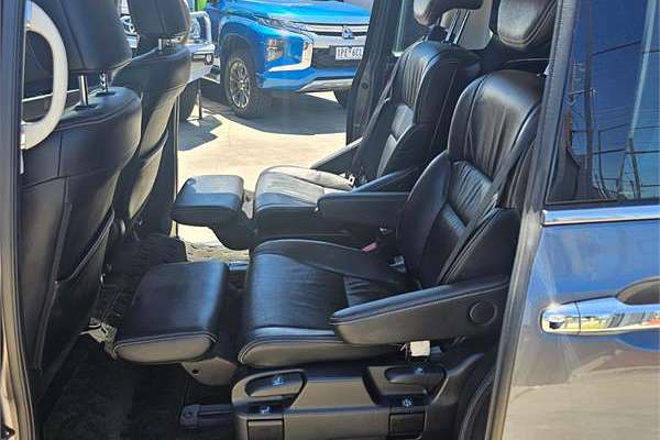 2015 Honda Odyssey VTi-L 5th Gen