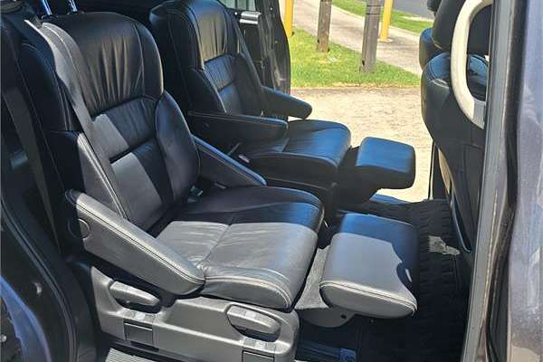 2015 Honda Odyssey VTi-L 5th Gen