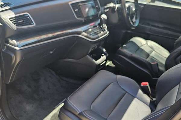 2015 Honda Odyssey VTi-L 5th Gen