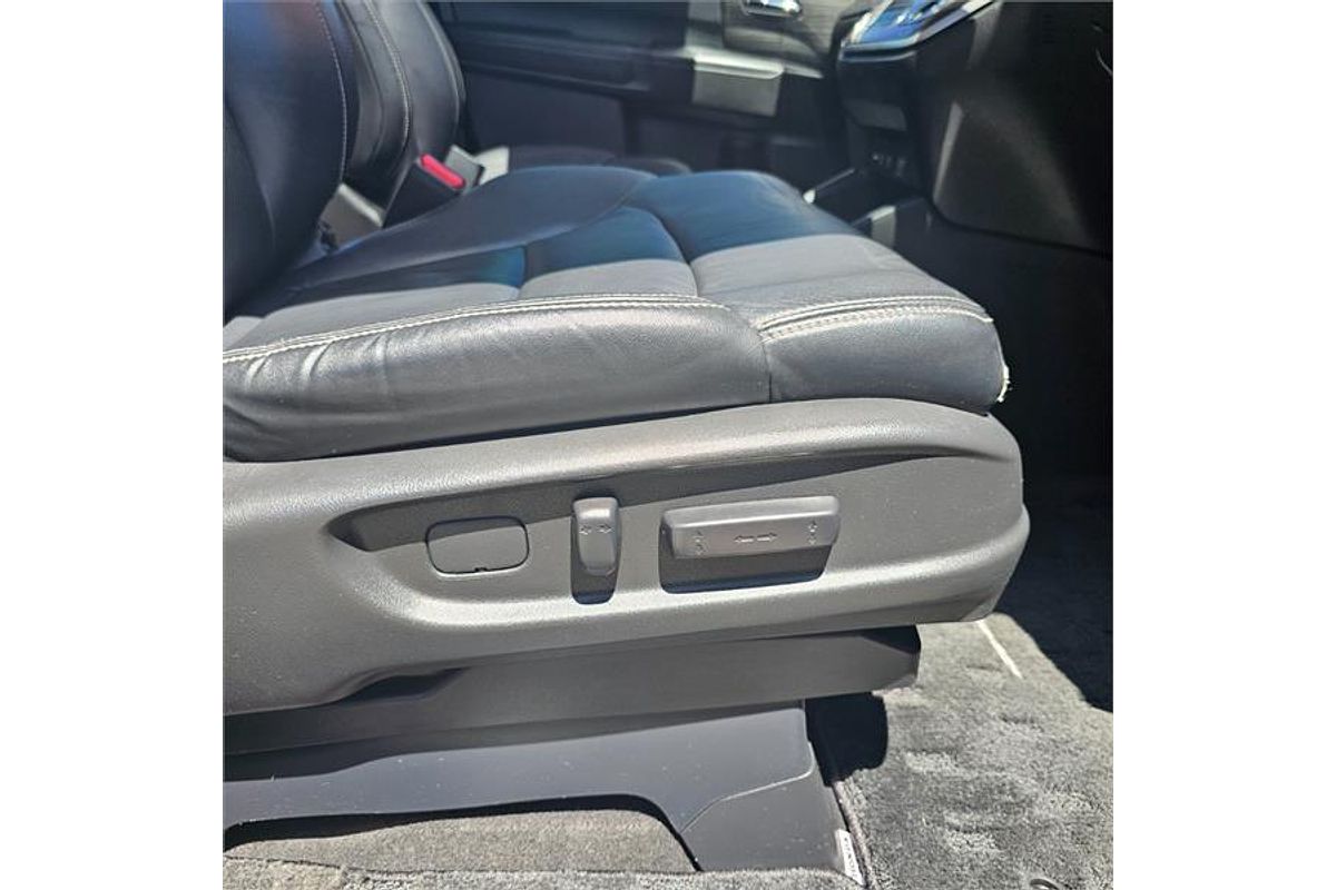 2015 Honda Odyssey VTi-L 5th Gen