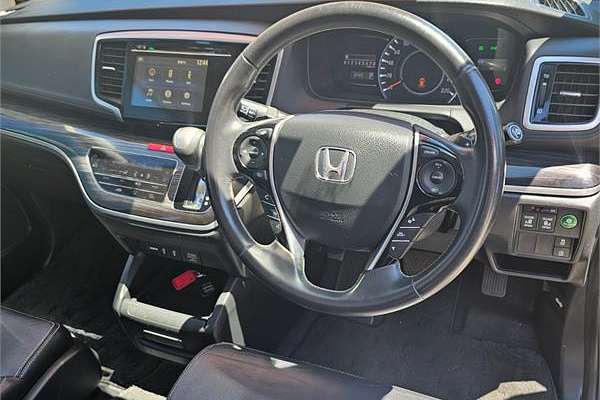 2015 Honda Odyssey VTi-L 5th Gen