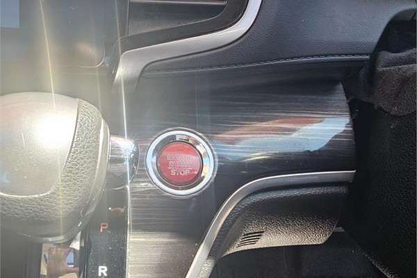 2015 Honda Odyssey VTi-L 5th Gen