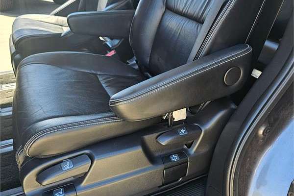 2015 Honda Odyssey VTi-L 5th Gen